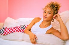 Sous les projecteurs : Lia Liza