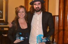 Tara MacLean et Andrew Waite remporte le prix SOCAN pour les auteurs-compositeurs aux Music PEI